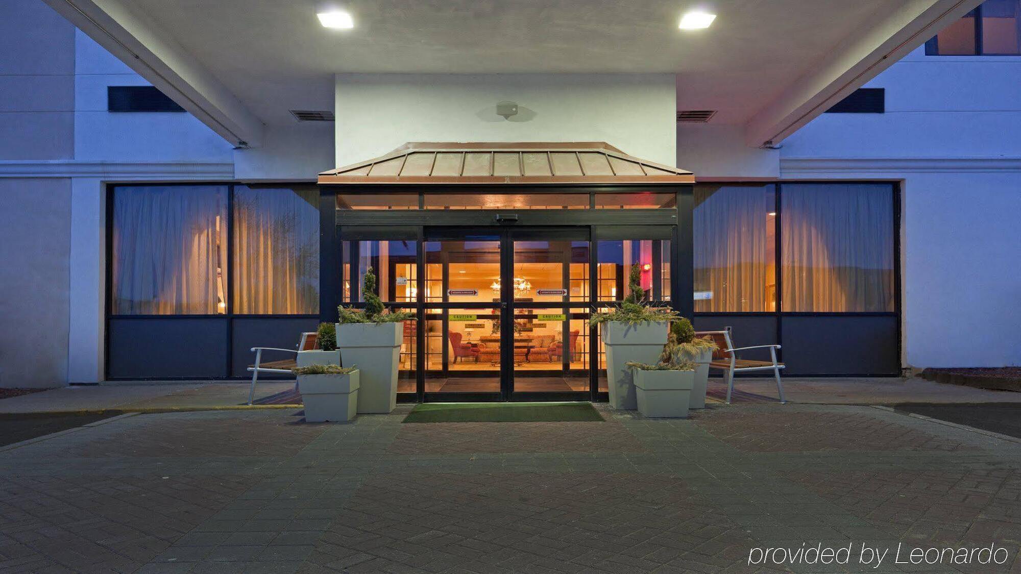 Holiday Inn Concord Downtown, An Ihg Hotel Zewnętrze zdjęcie
